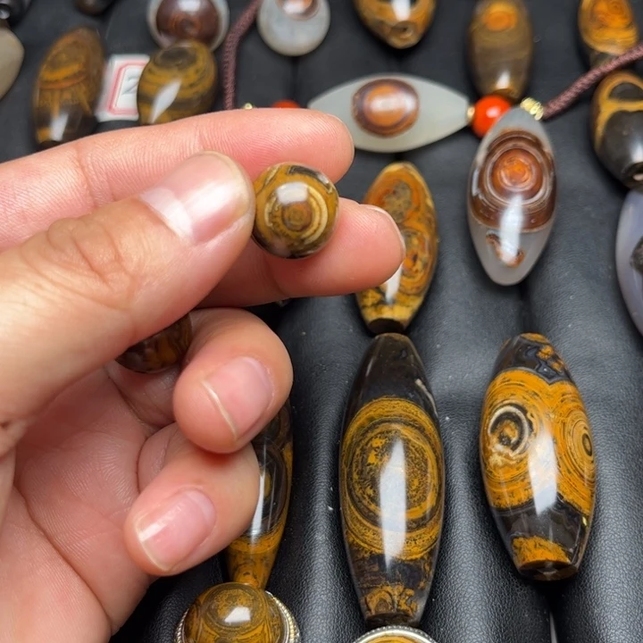 石英质玉珠宝半成品未镶嵌落*