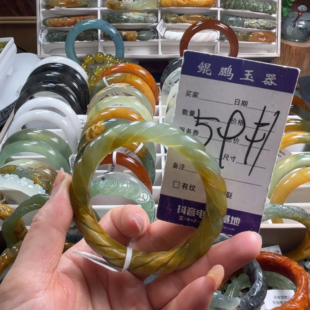 未镶嵌蛇纹石玉手镯