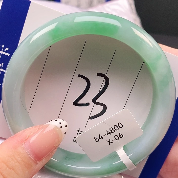 翡翠未镶嵌手镯天然缅甸a货翡翠