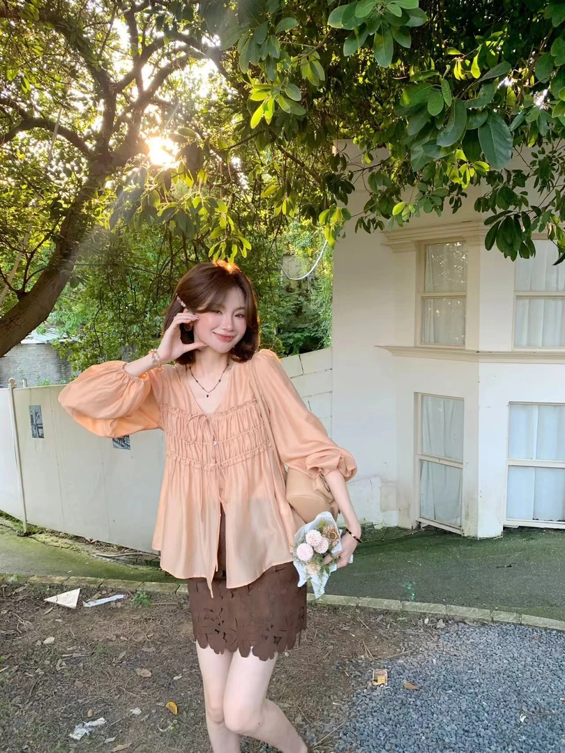 【芝士Cheese】梨纱落 显瘦时尚休闲百搭系带复古收腰上衣