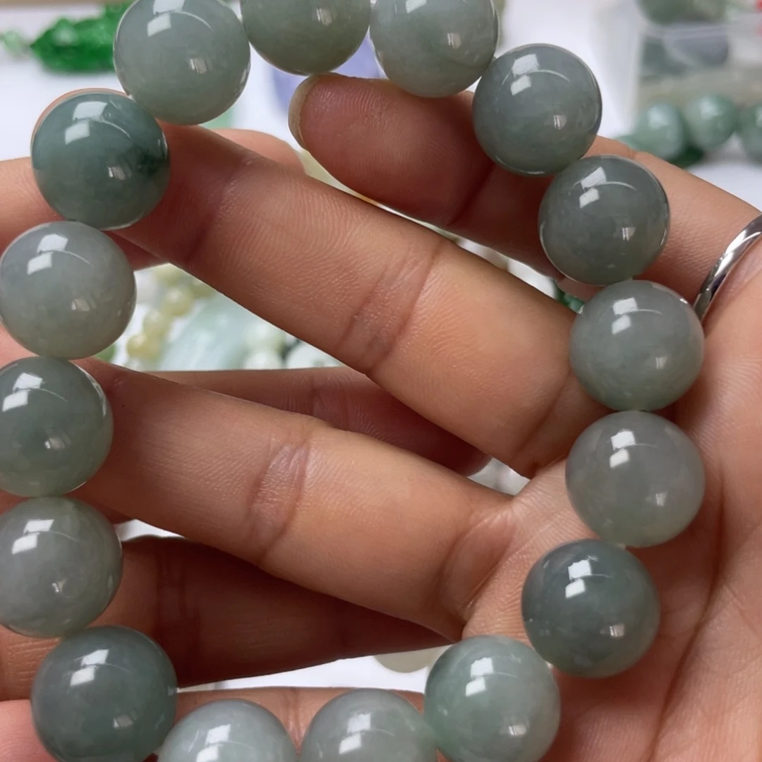 翡翠未镶嵌颈饰111