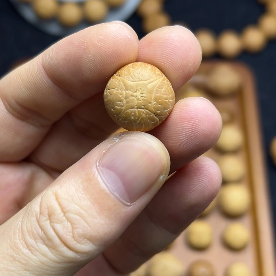 手串凤眼菩提17+麒麟眼