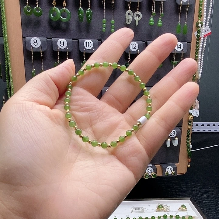 快***！18K金镶嵌手串和田玉