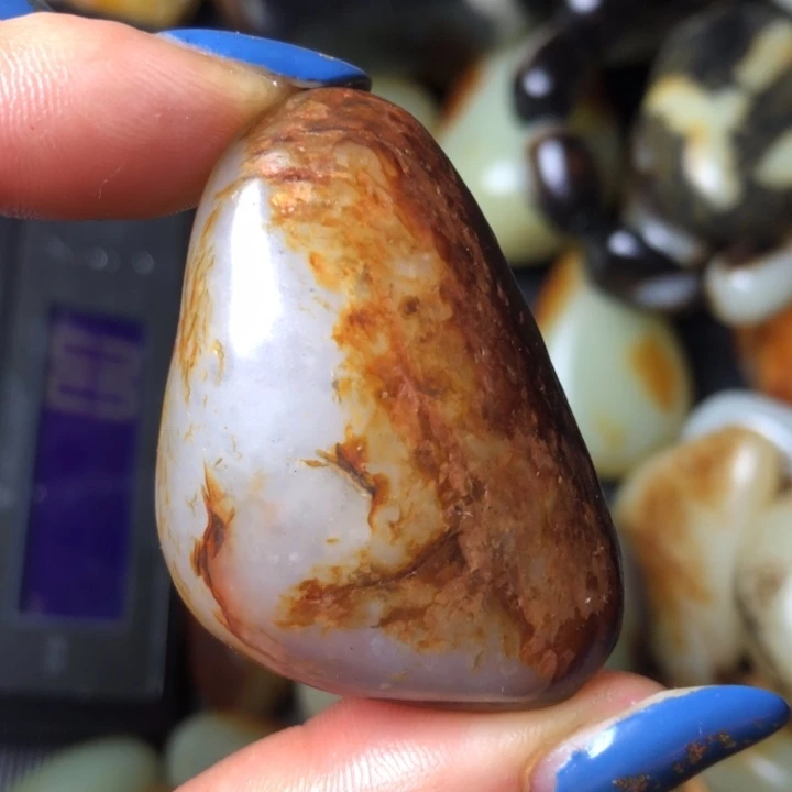 和田玉未镶嵌珠宝奇石