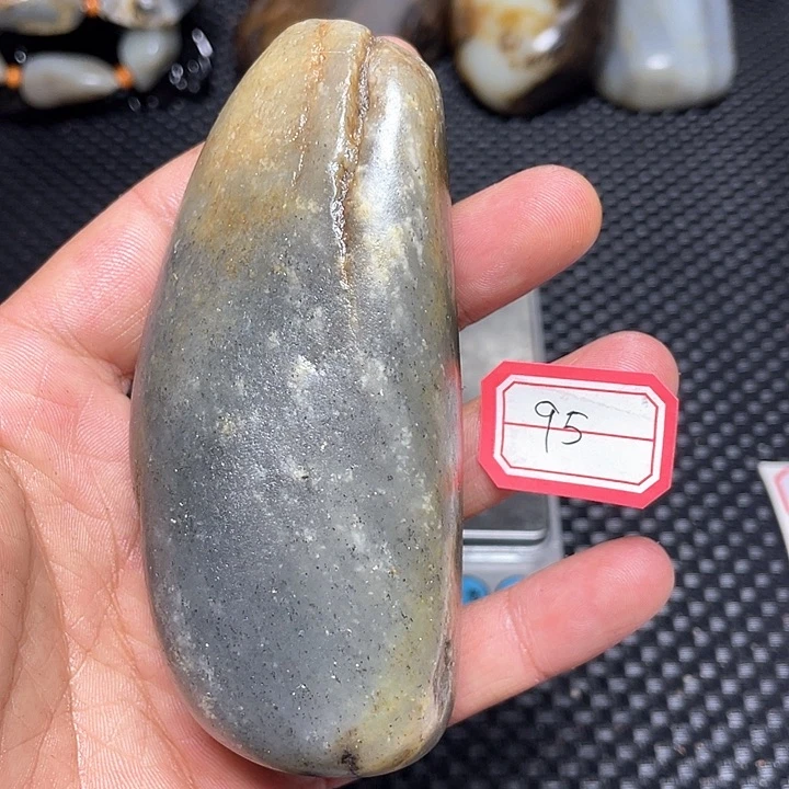 未镶嵌和田玉挂件95