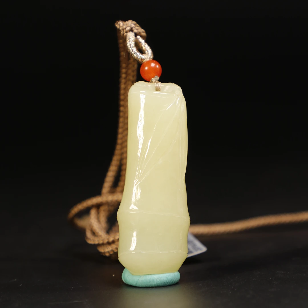 lot8810 和田玉黄口竹节挂坠件/云南典藏