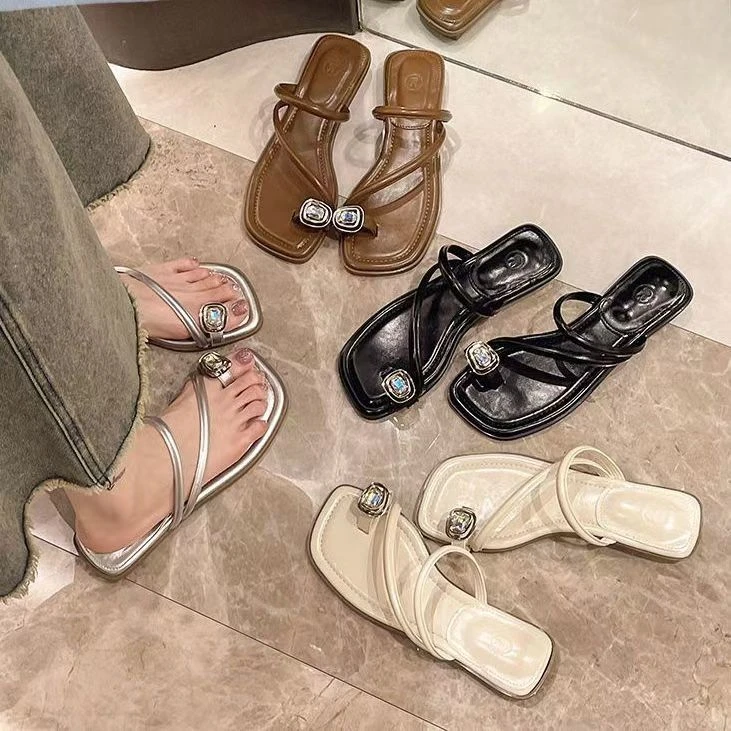 配裙子仙女风网红气质绝美套趾凉拖鞋女2025夏季新款外穿一字拖鞋