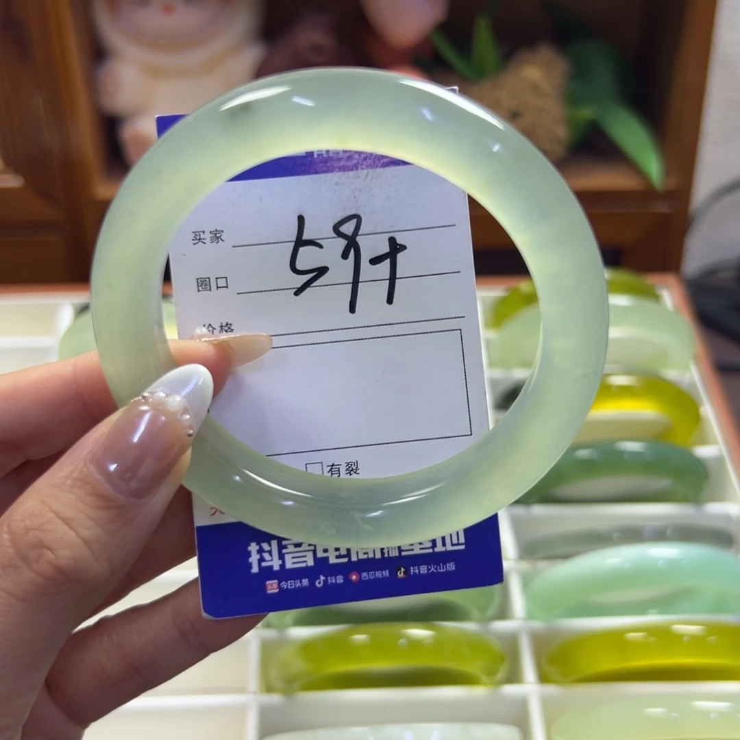 未镶嵌蛇纹石玉手镯334