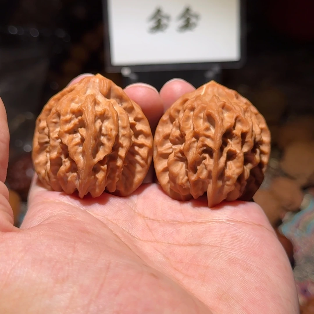 把件核桃362大龙，尺寸42 42 43