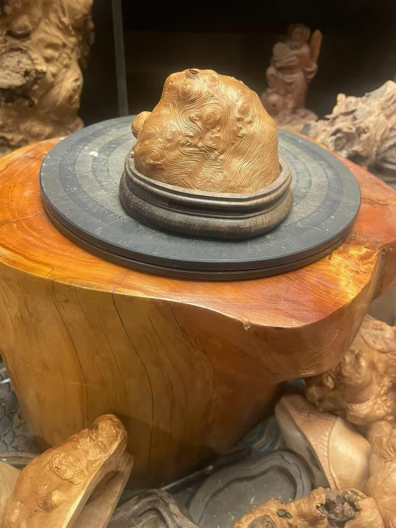 木雕工艺品荔枝木香炉