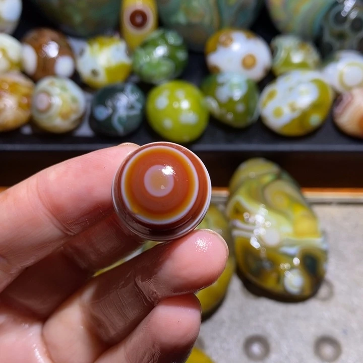 未镶嵌玛瑙/玉髓珠宝半成品S***.
