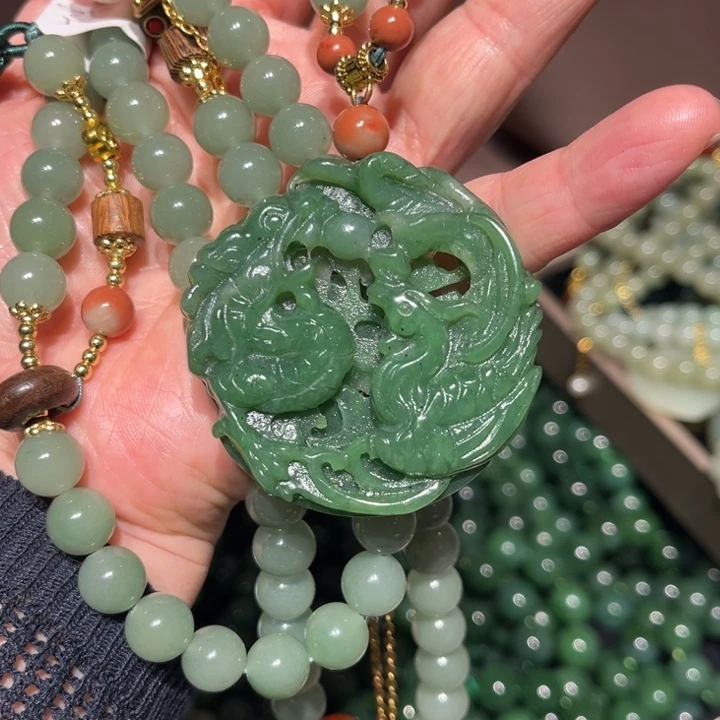 岫玉未镶嵌毛衣链