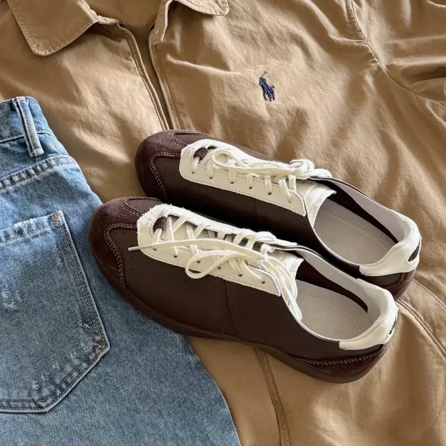 牛皮版~芭蕾德训鞋软底女鞋2025新款小众休闲拼色复古运动鞋板鞋