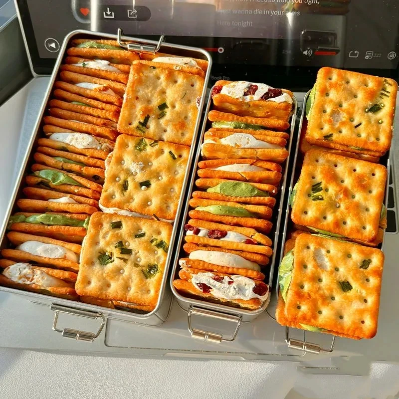 【怀旧手工】香葱牛轧夹心饼干铁盒装牛轧饼解馋酥脆零食品小吃