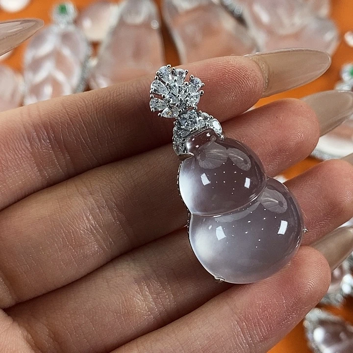 石英质玉银S925镀金镶嵌颈饰