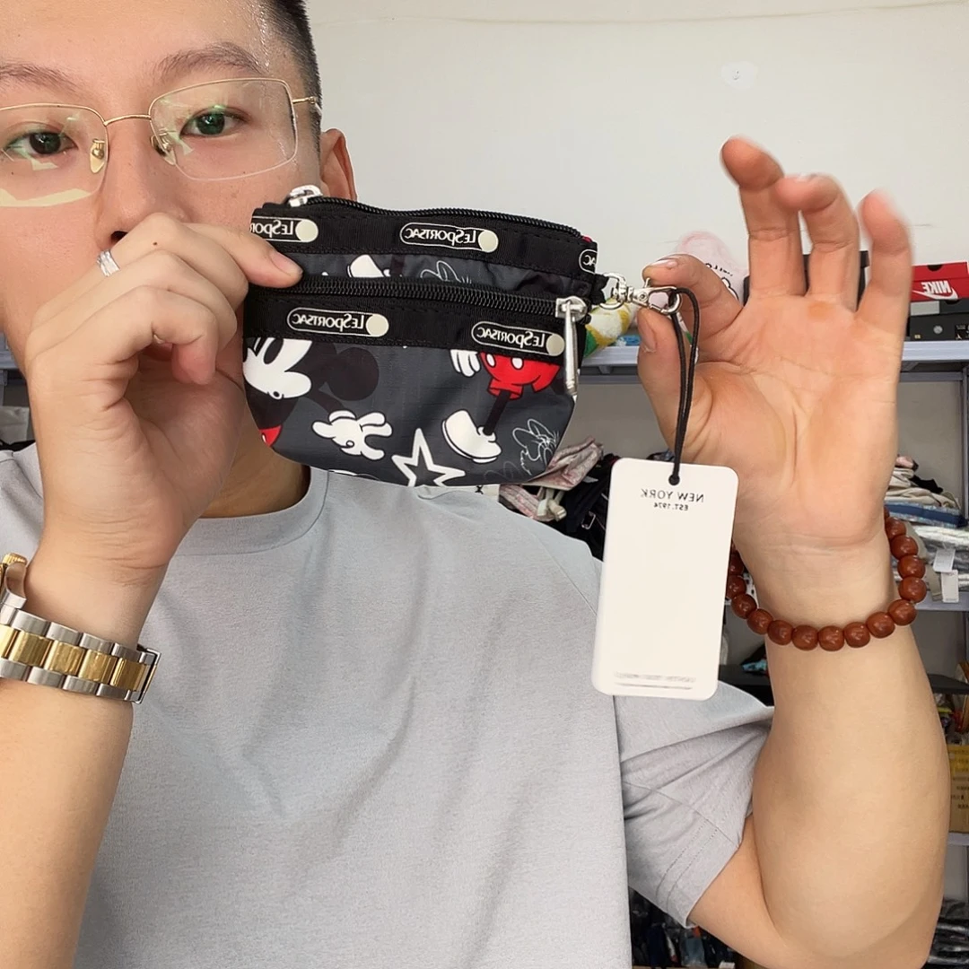 PU化妆包等产品和产品为