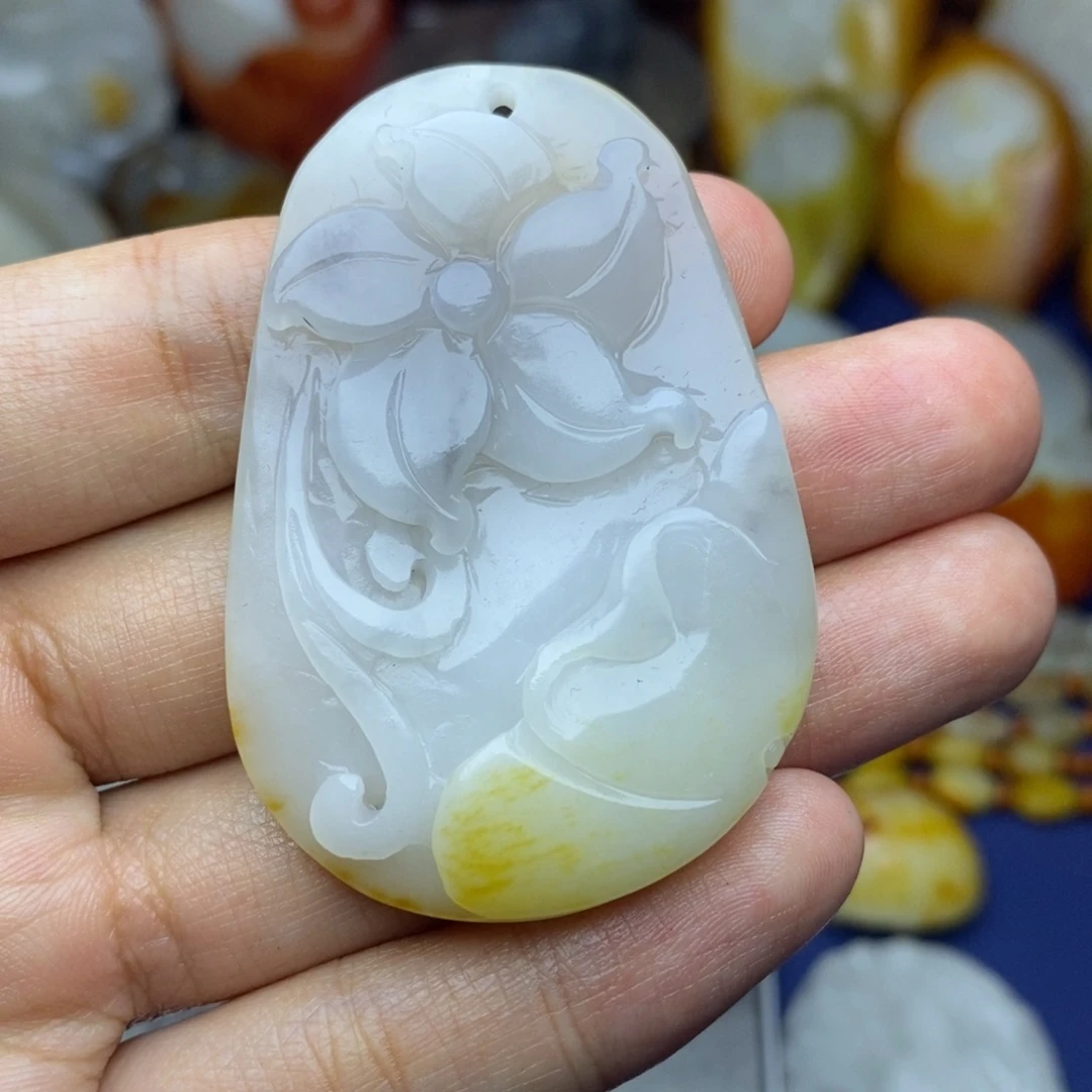 和田玉未镶嵌珠宝奇石