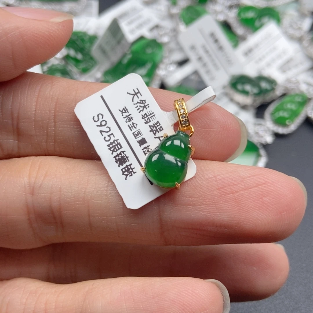 翡翠银S925镶嵌颈饰