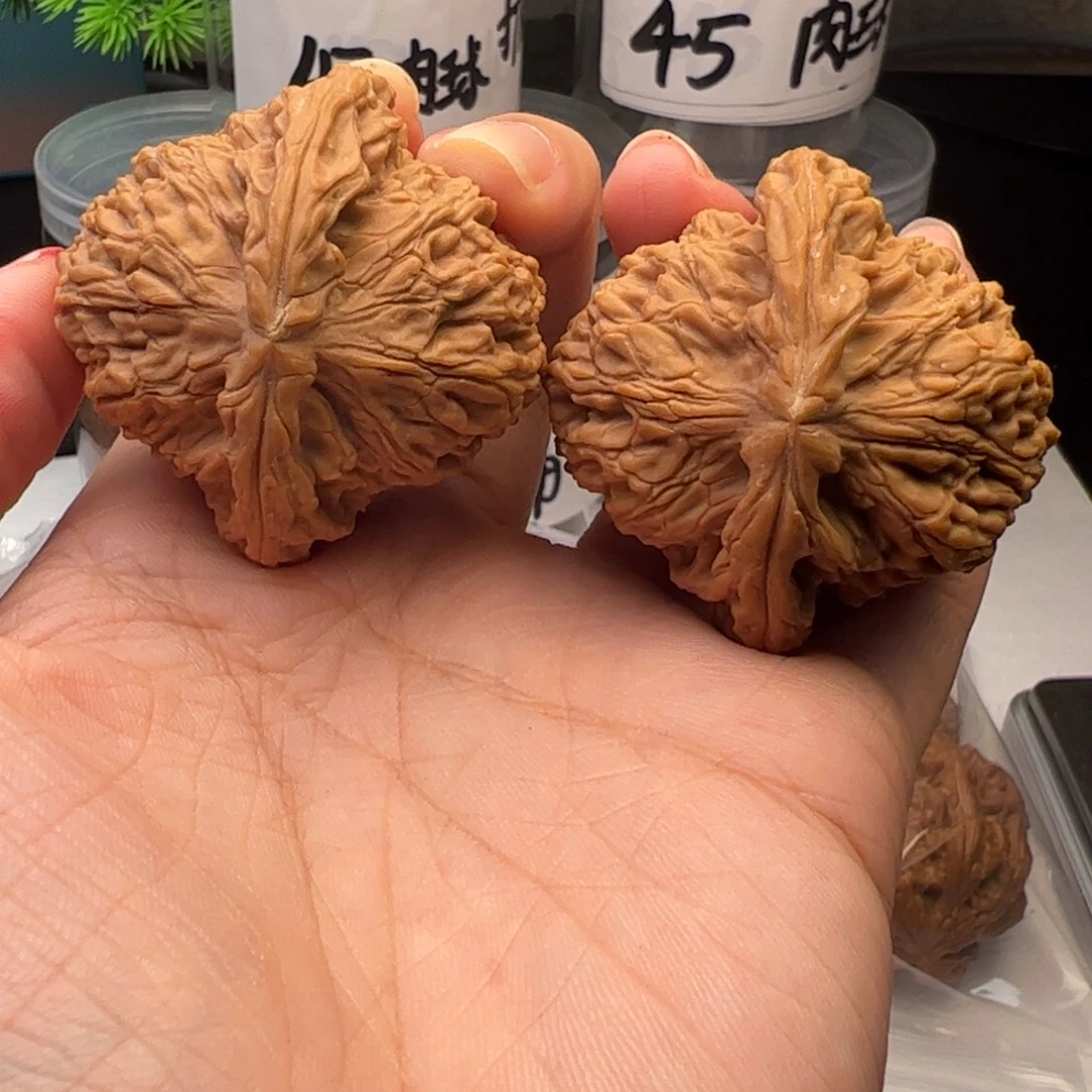 *****吊坠文玩核桃南疆