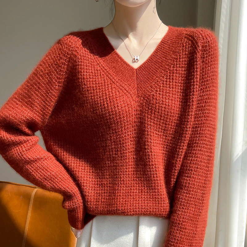 重工山羊绒75%桑蚕丝25%V领宽松上衣羊绒衫女