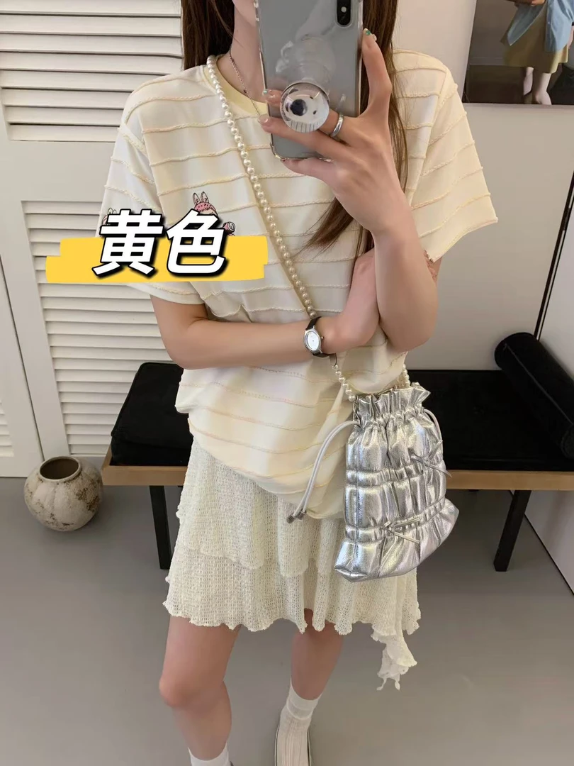 小雅姐姐 卡通刺绣撞色领条纹休闲短袖T恤IP61