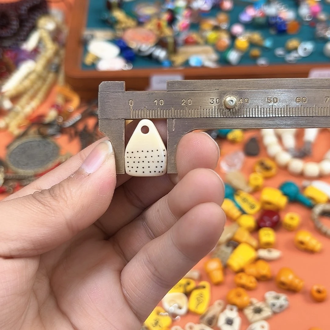 琉璃成品玛吉阿米藏式臻品直播间