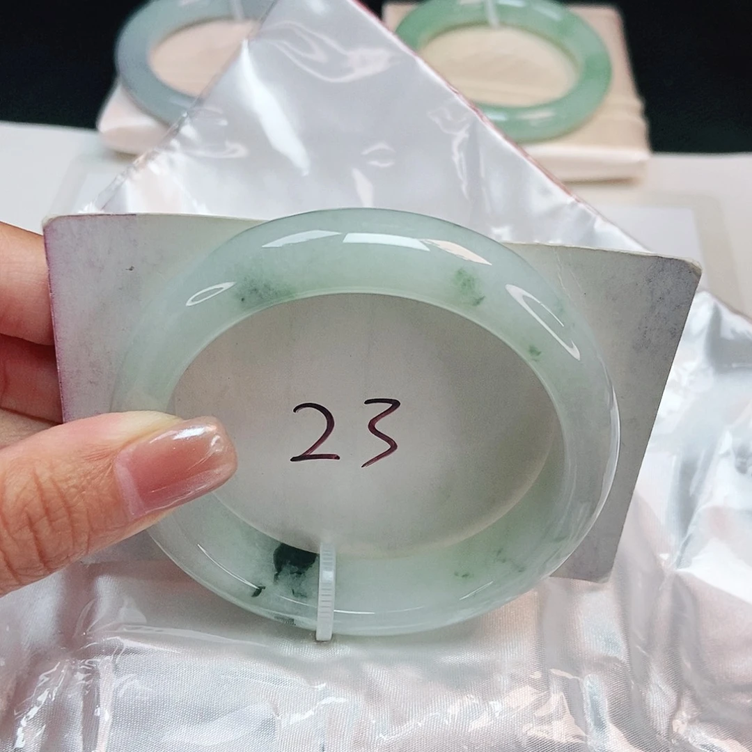 未镶嵌手镯翡翠 正圈57+