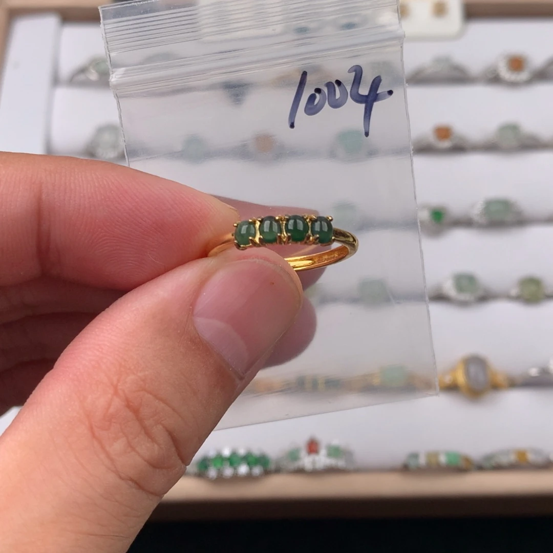 翡翠未镶嵌戒指1004