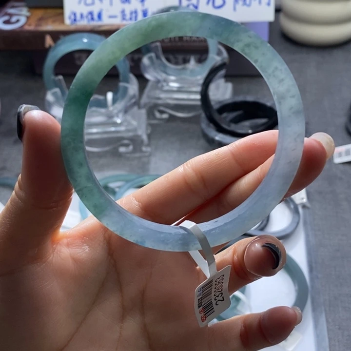 未镶嵌定制手镯定制翡翠60