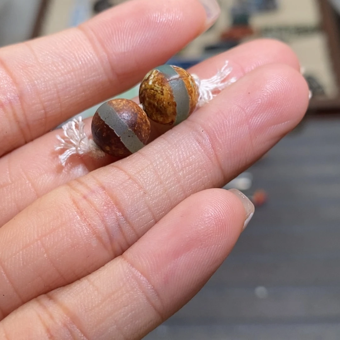 卉***k玛瑙/玉髓未镶嵌手链