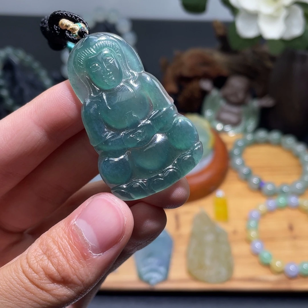 定制翡翠未镶嵌吊坠危