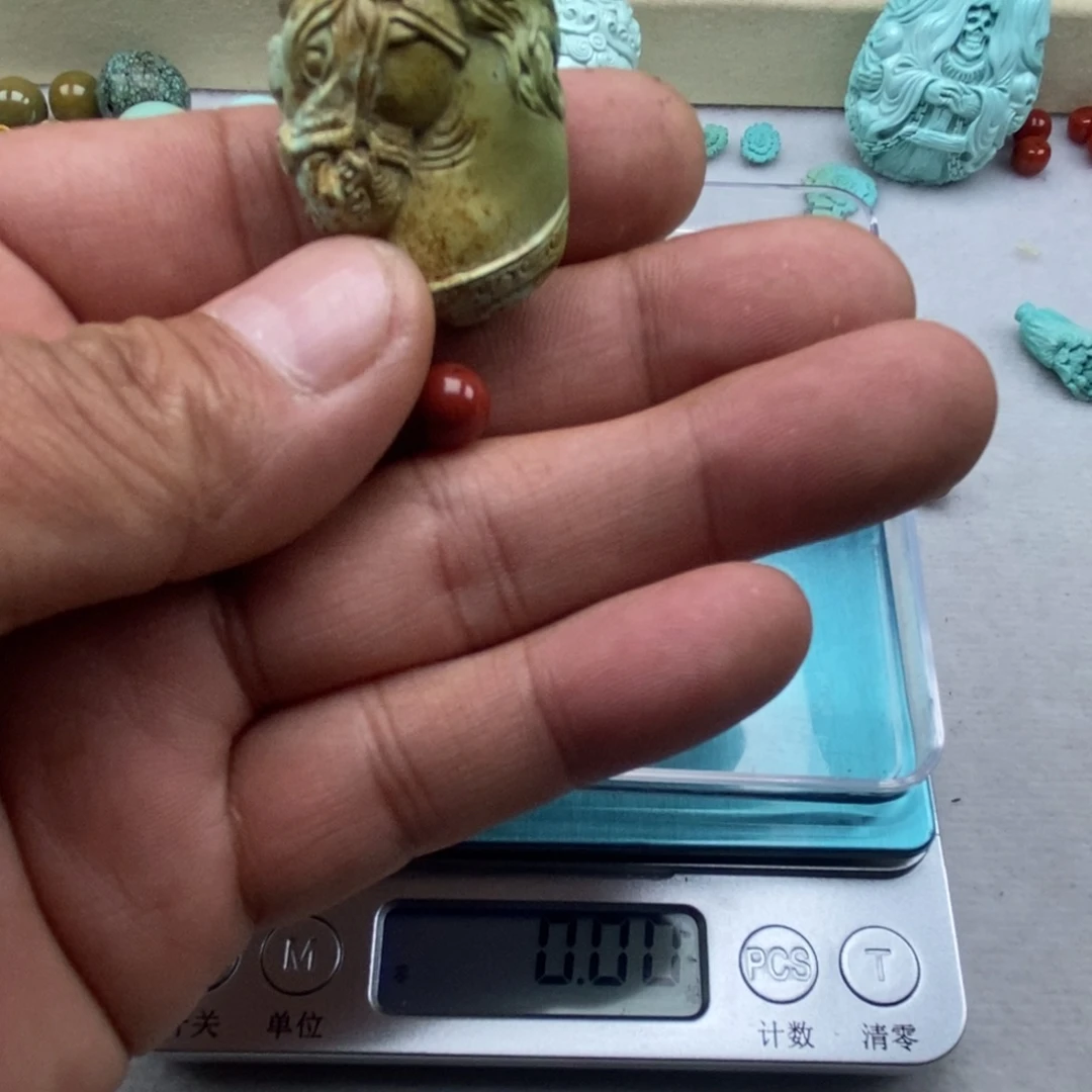 璨***璨南红玛瑙未镶嵌珠宝半成品