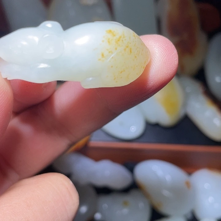 和田玉（白玉）未镶嵌车挂