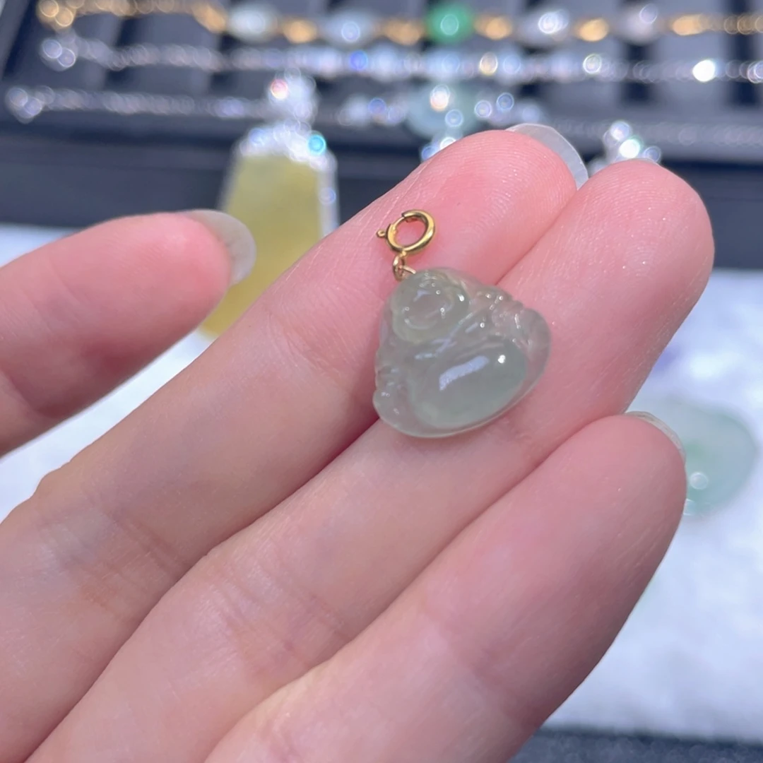 翡翠18K金镶嵌颈饰翡翠