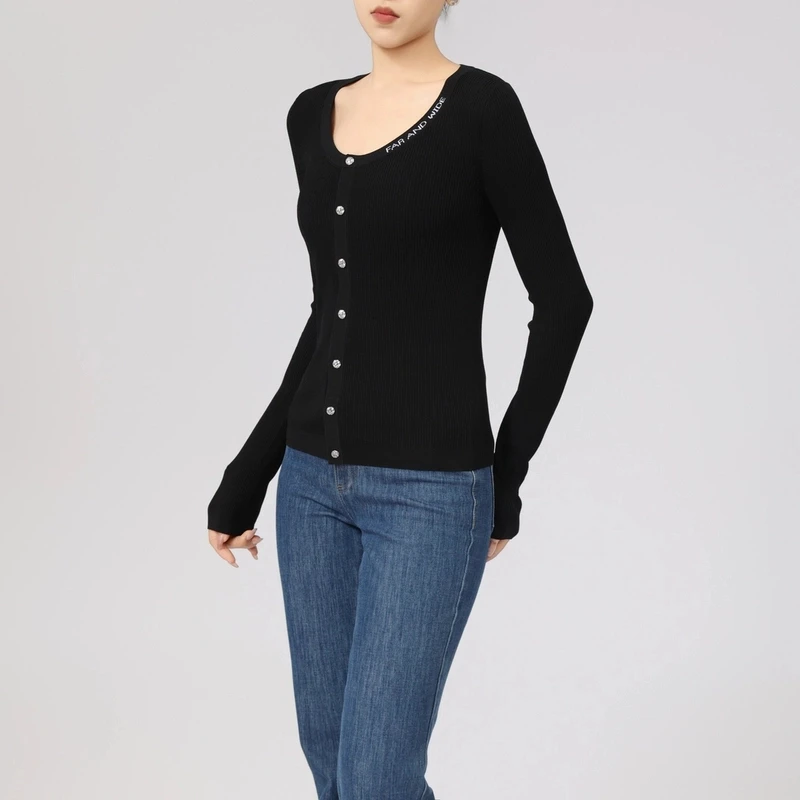 AMASS/阿玛施冬季新款休闲风针织衫气质百搭常规开衫上衣548019