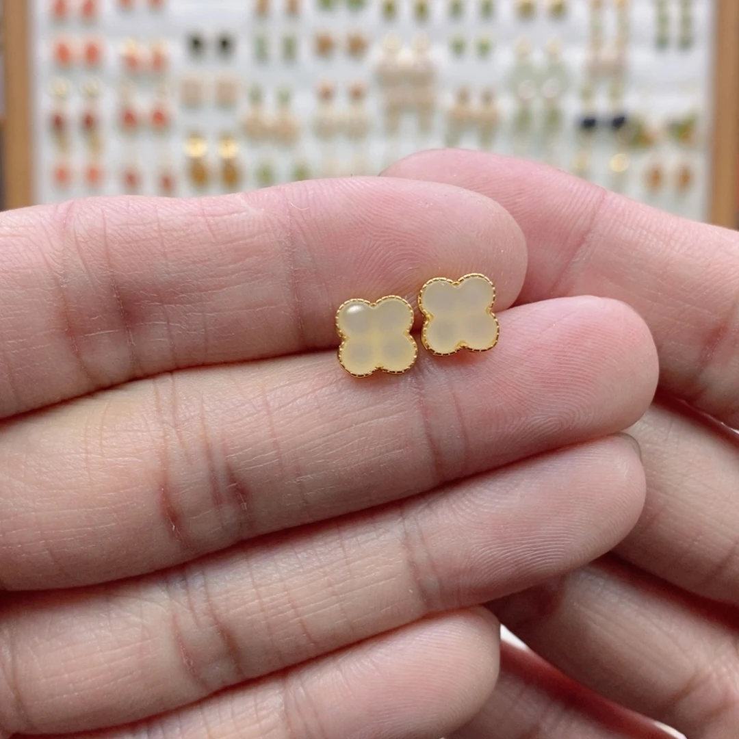 和田玉银S925镶嵌耳饰