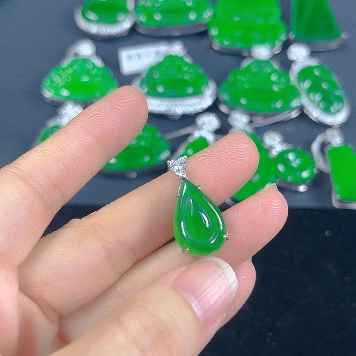 翡翠银S925镶嵌吊坠(不含链)