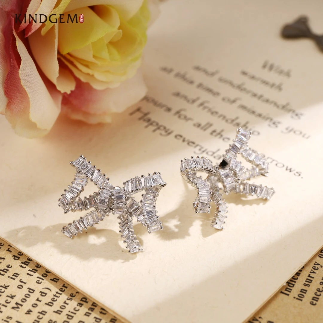 铜合金锆石耳饰 轻奢清冷感个性蝴蝶结镶嵌耳环 CZ318XIPC-27994