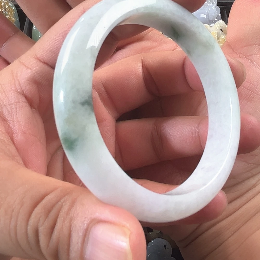 翡翠未镶嵌手镯天然