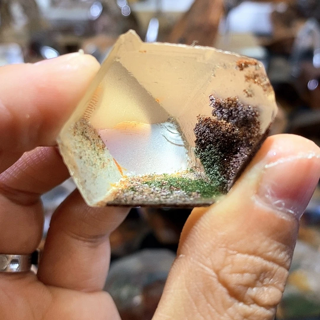 【闪购商品】车挂未镶嵌水晶天然水晶原石