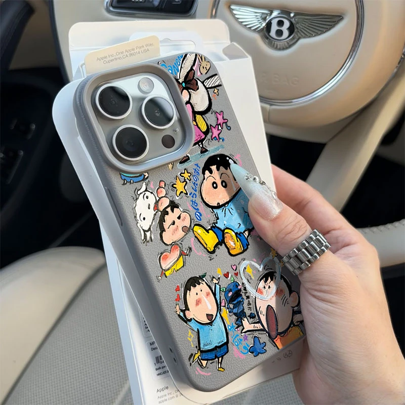 阿呆小新适用苹果16p/15手机壳iPhone14promax13荔枝纹12软11防摔