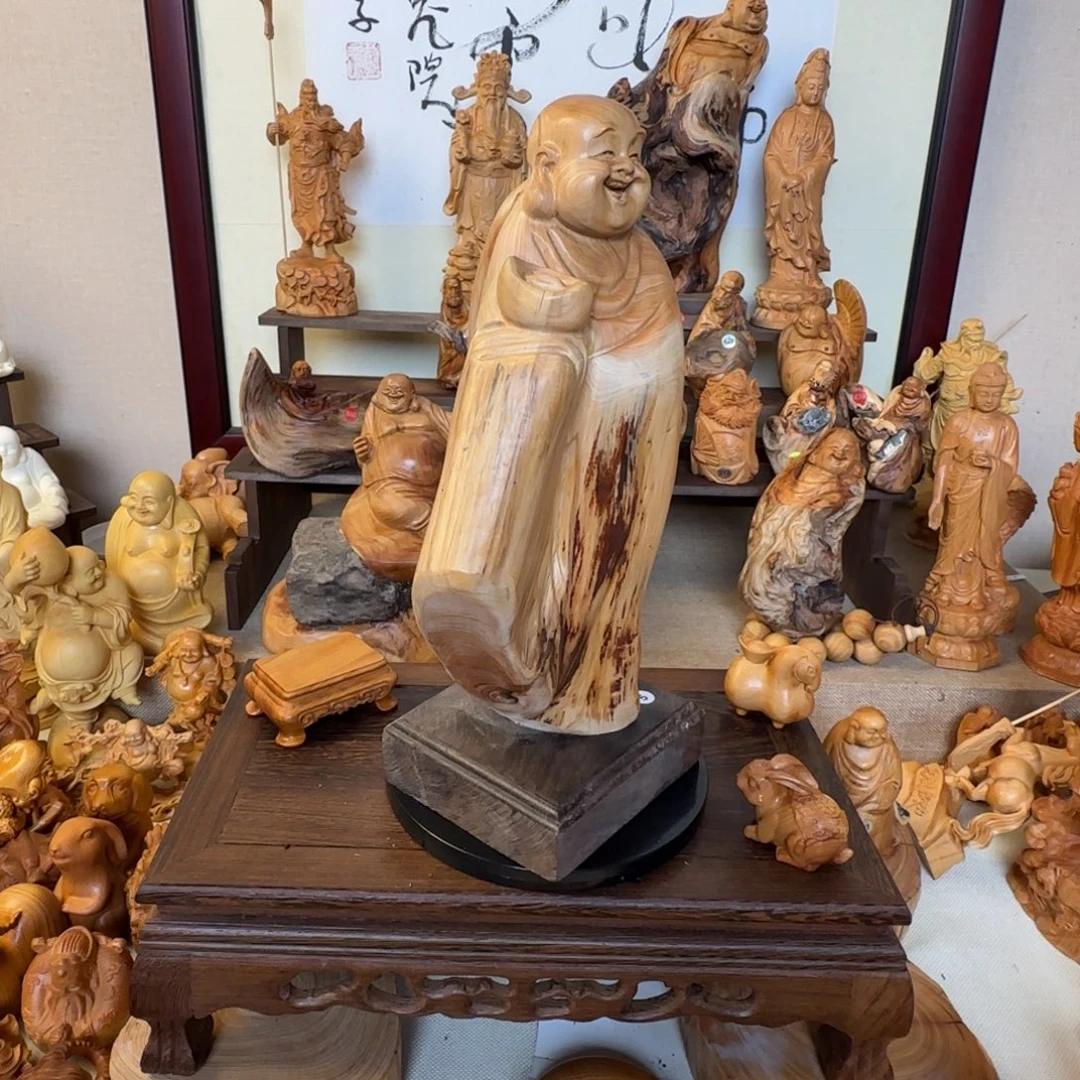 崖柏小木匠艺雕一物一拍