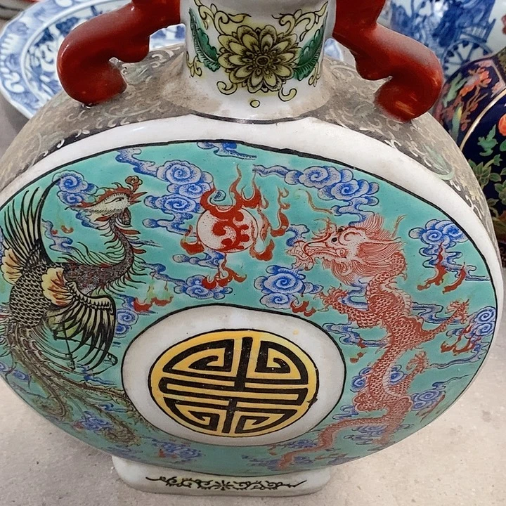 瓷片我也好可爱的啊哈啊哈哈