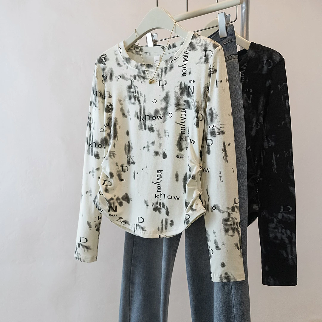 yoewshean/羽媗微胖妹妹大码女装显瘦修身新款字母长袖t恤内百搭