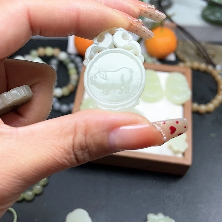 【闪购商品】和田玉颈饰未镶嵌微**暖