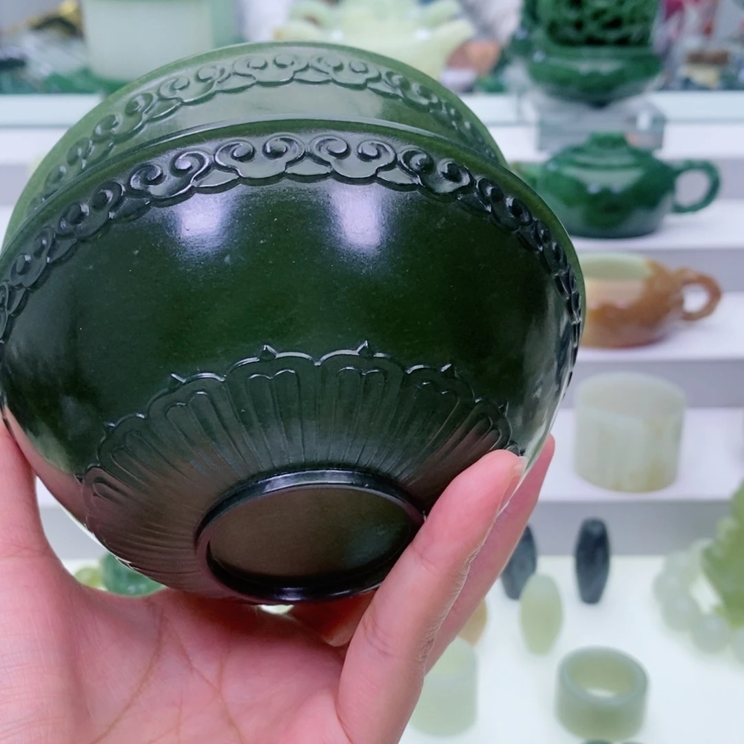 ***和田玉未镶嵌摆件碗