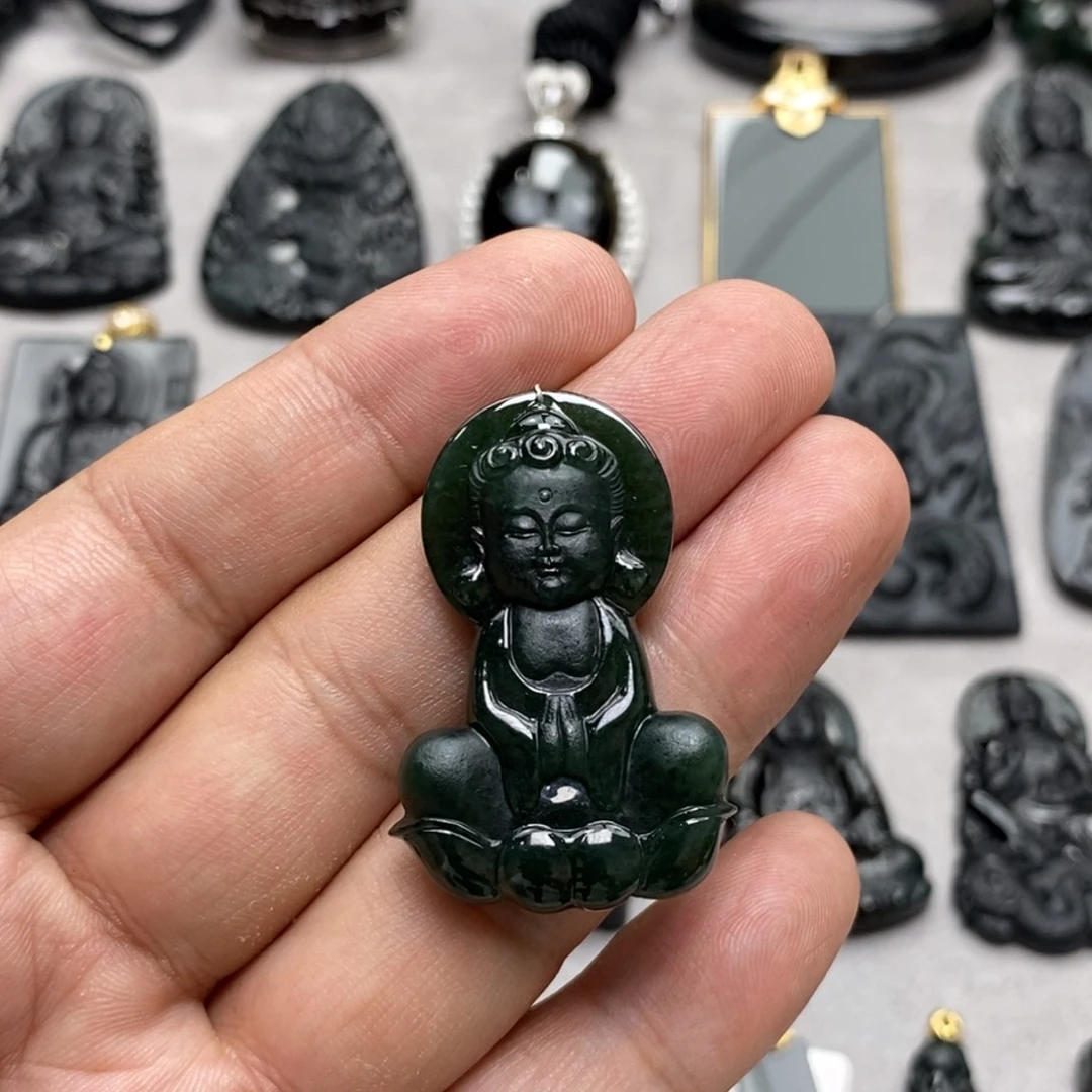 翡翠未镶嵌颈饰宝宝佛