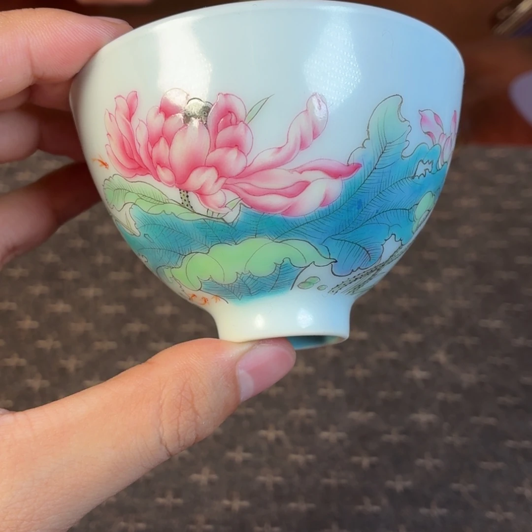 杯子瓷瓷姑娘景德镇陶瓷艺术