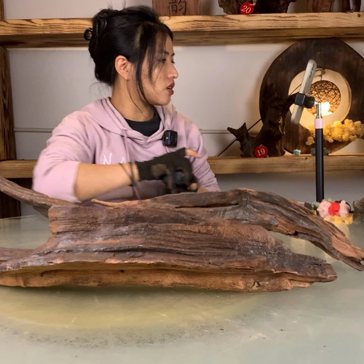 紫***城天然的云南紫柚木会黄水