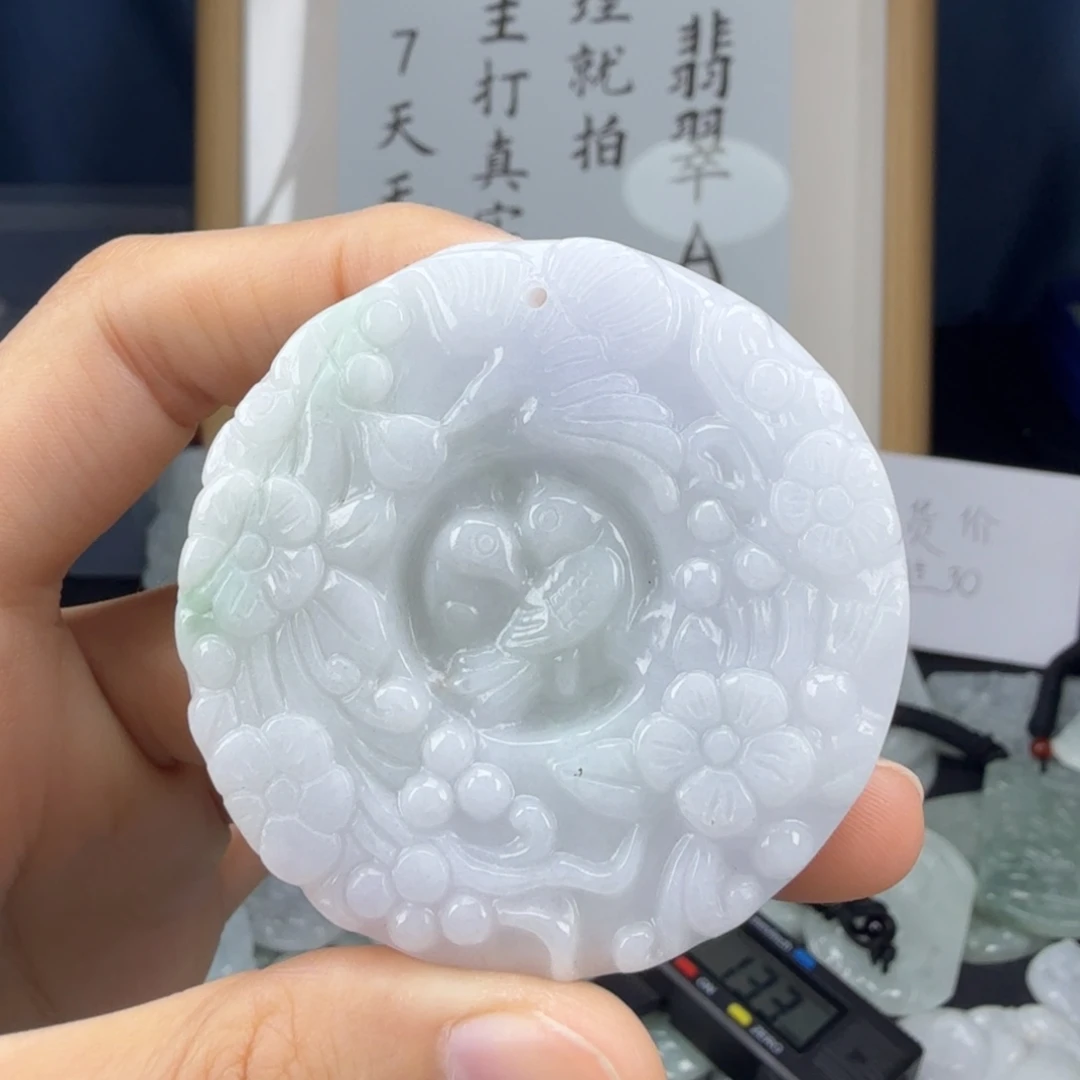翡翠未镶嵌颈饰翡翠